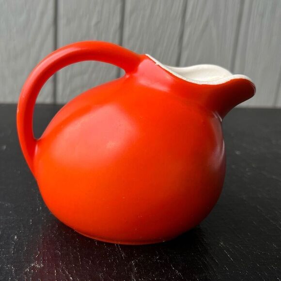 Vintage 1930s 5" Hall Ceramic Ball Creamer Pitcher Red Glaze Marked USA - Picture 9 of 14